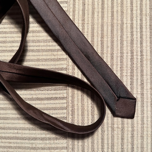 Narrow Skinny Iridescent Brown Neck Tie - Picture 9 of 13